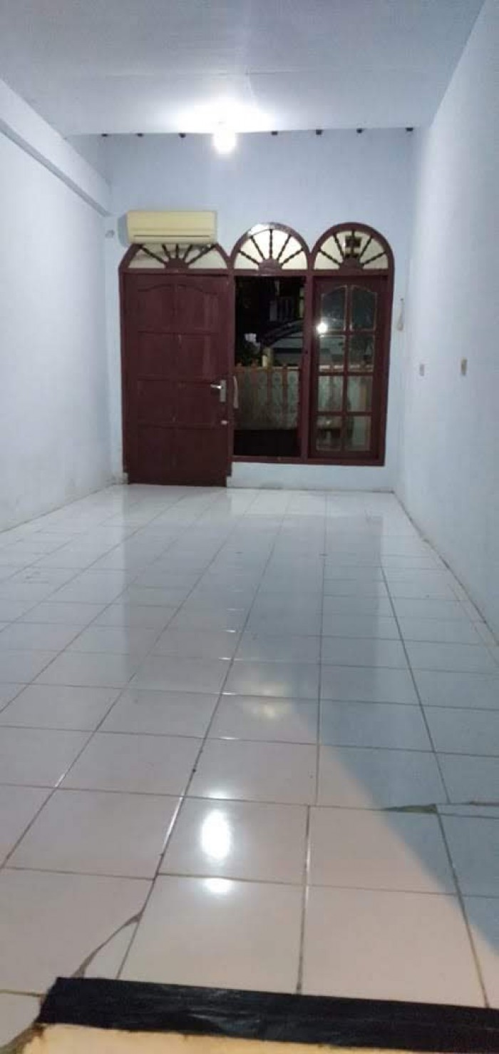 Rumah Disewakan di Jl. Pondok Jaya II Pela Mampang Jakarta Selatan